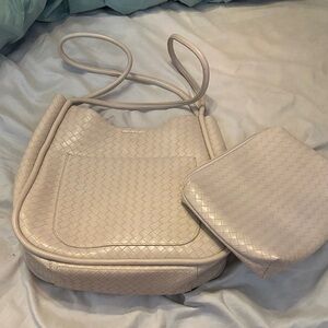 Elegant Cream Woven Leather Tote Bag